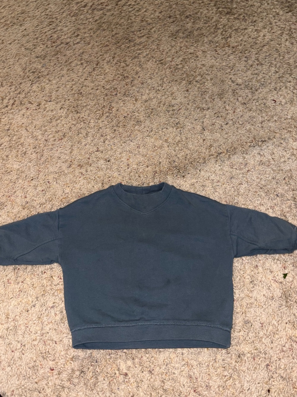 Zara Men’s Crewneck Sweater in Navy Blue